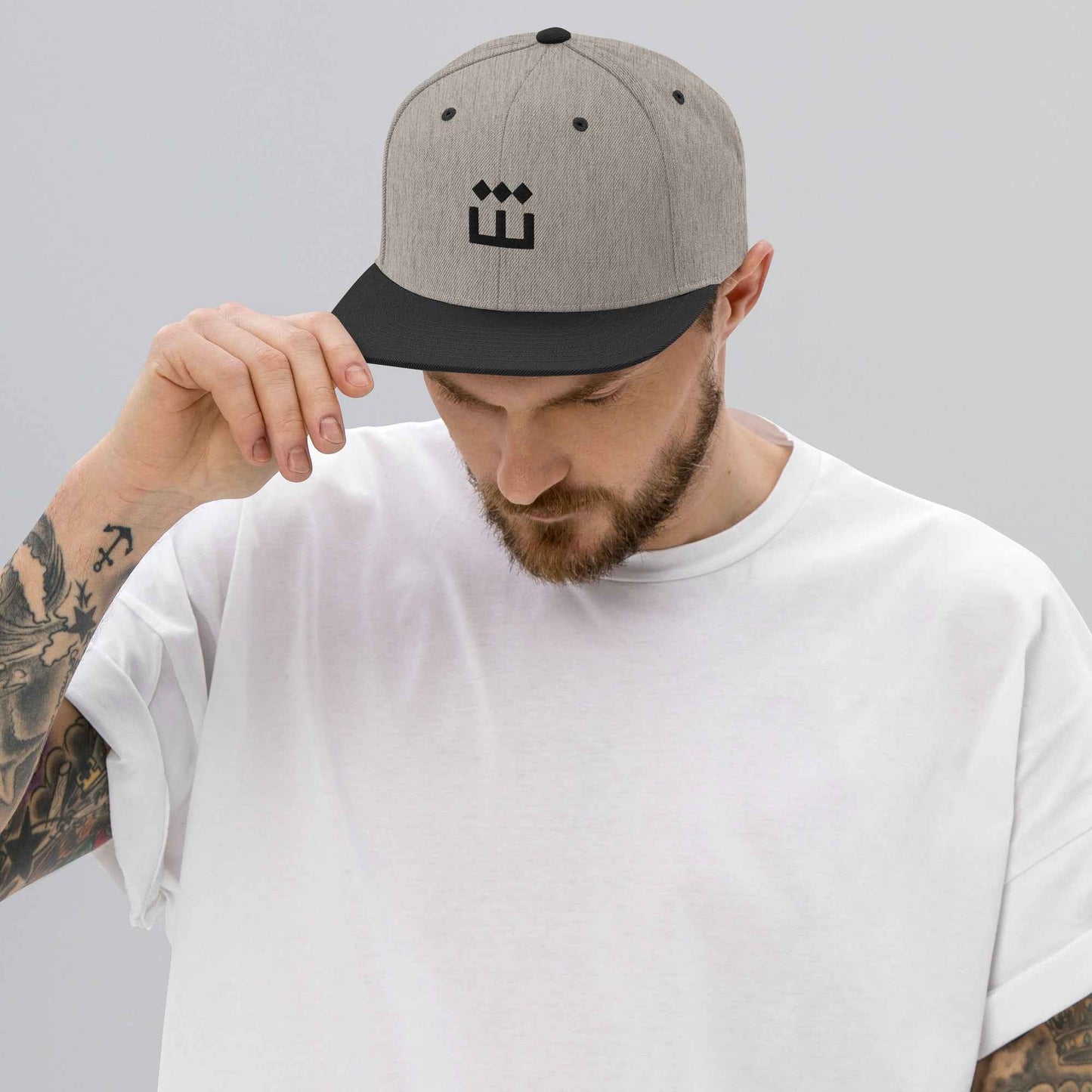 Sheeen Embroidered Snapback Hat