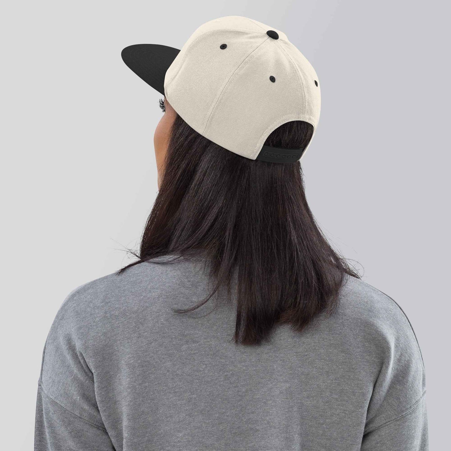 Sheeen Embroidered Snapback Hat