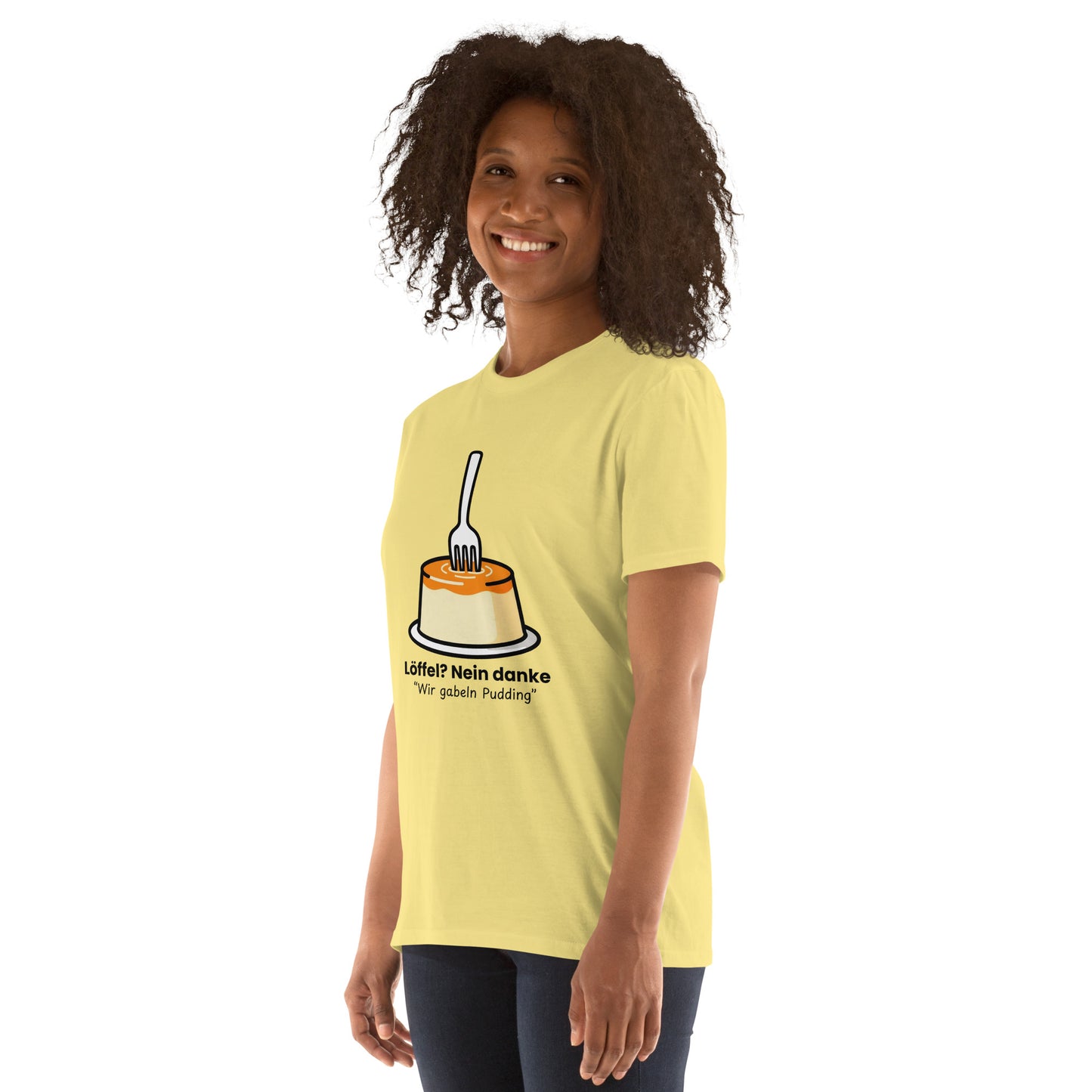 Pudding mit Gabel Unisex T-Shirt Light Colors Cornsilk